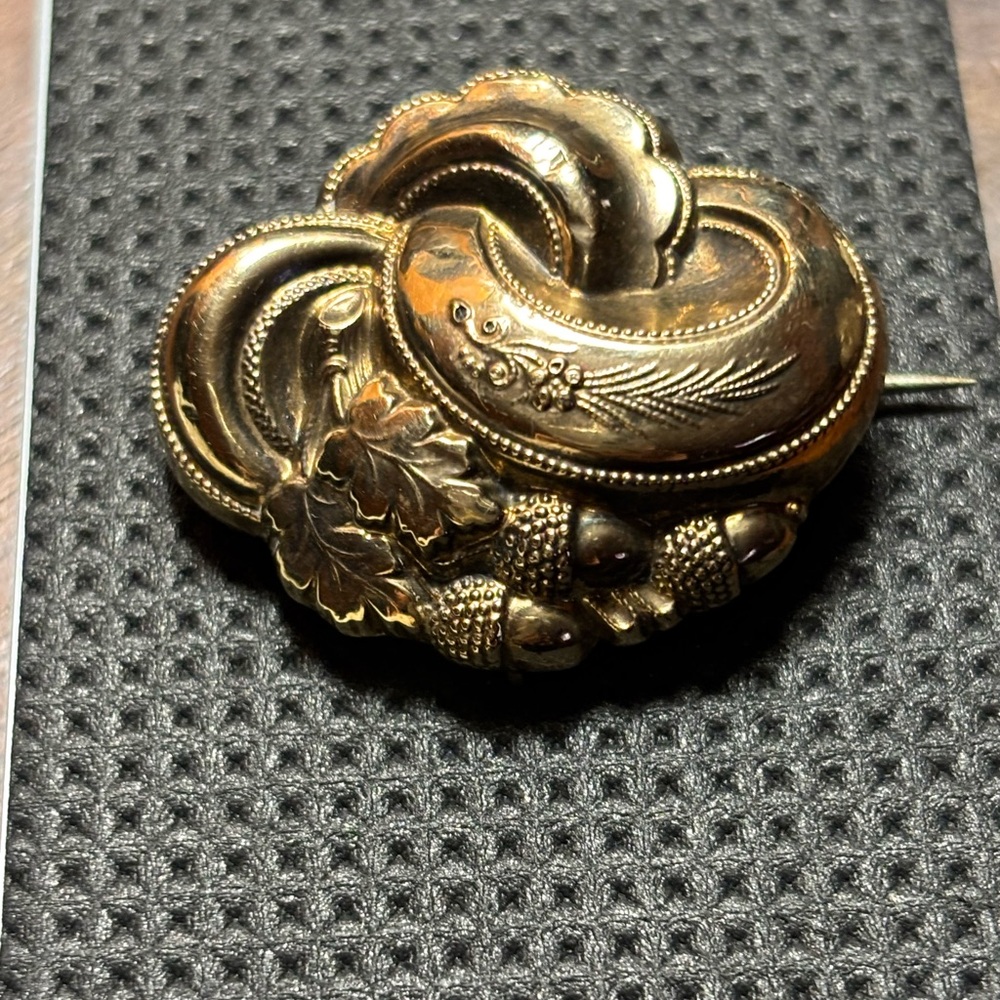Beirmeier 14k Gold Roll Front Victorian Love Knot Brooch with Leaf Acorns Design